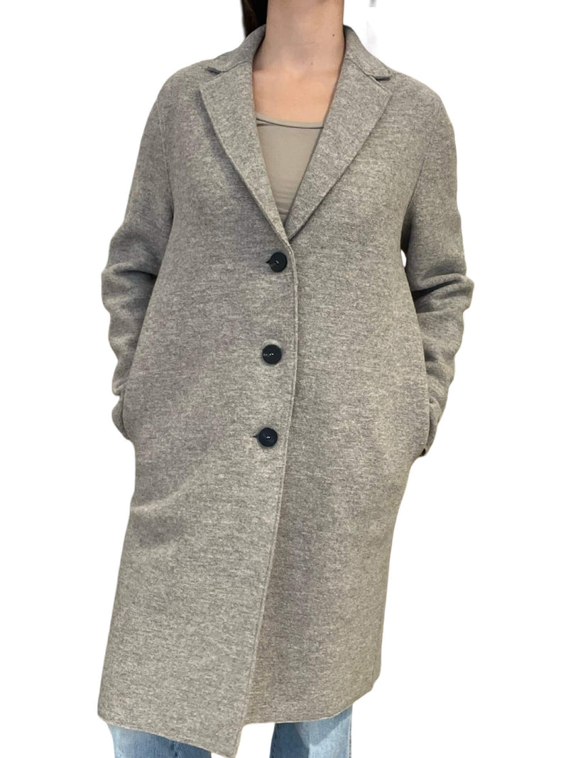 Coat Harris Wharf London su beige di lana bollito