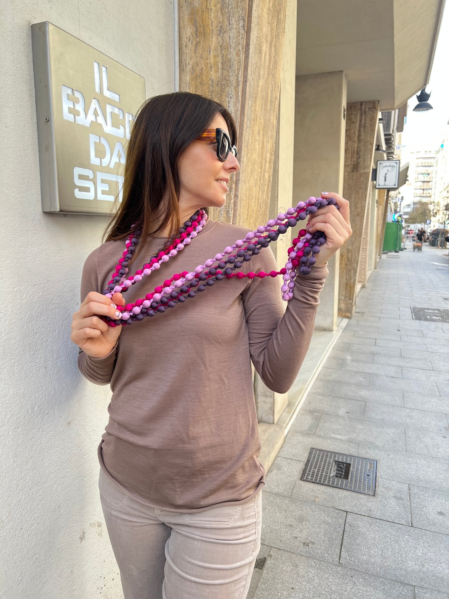 Collar  Il Baco Da Seta Bolas Seda Rosa Palo 12.3