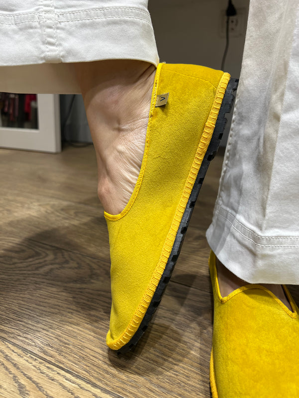Zapato Veneziana Terciopelo Limone