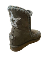 Mou Boots Inner Wedge Short Kaki