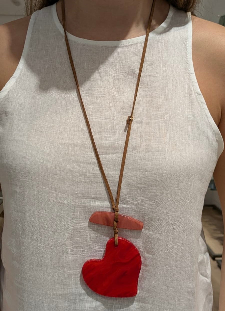 Collar Largo Il Baco da Seta Corazón Rojo