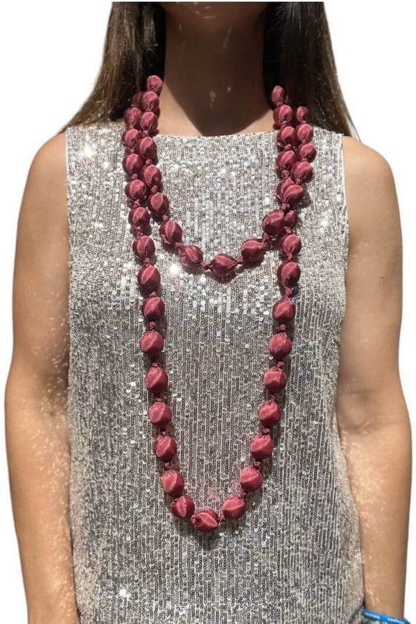 Bacchus Necklace Set Maxi Silk Balls Makeup