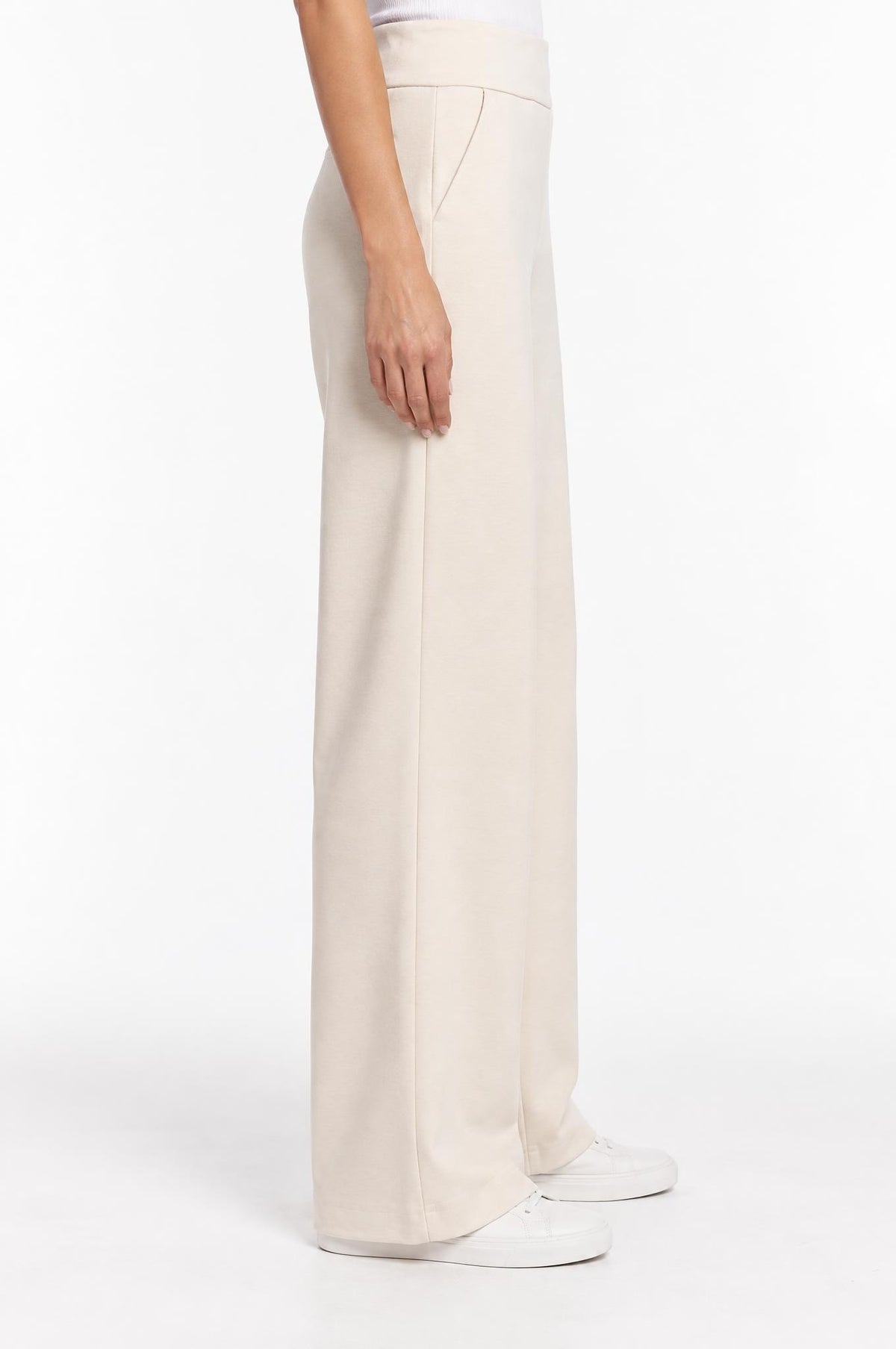 Adele Loto Raw Pants