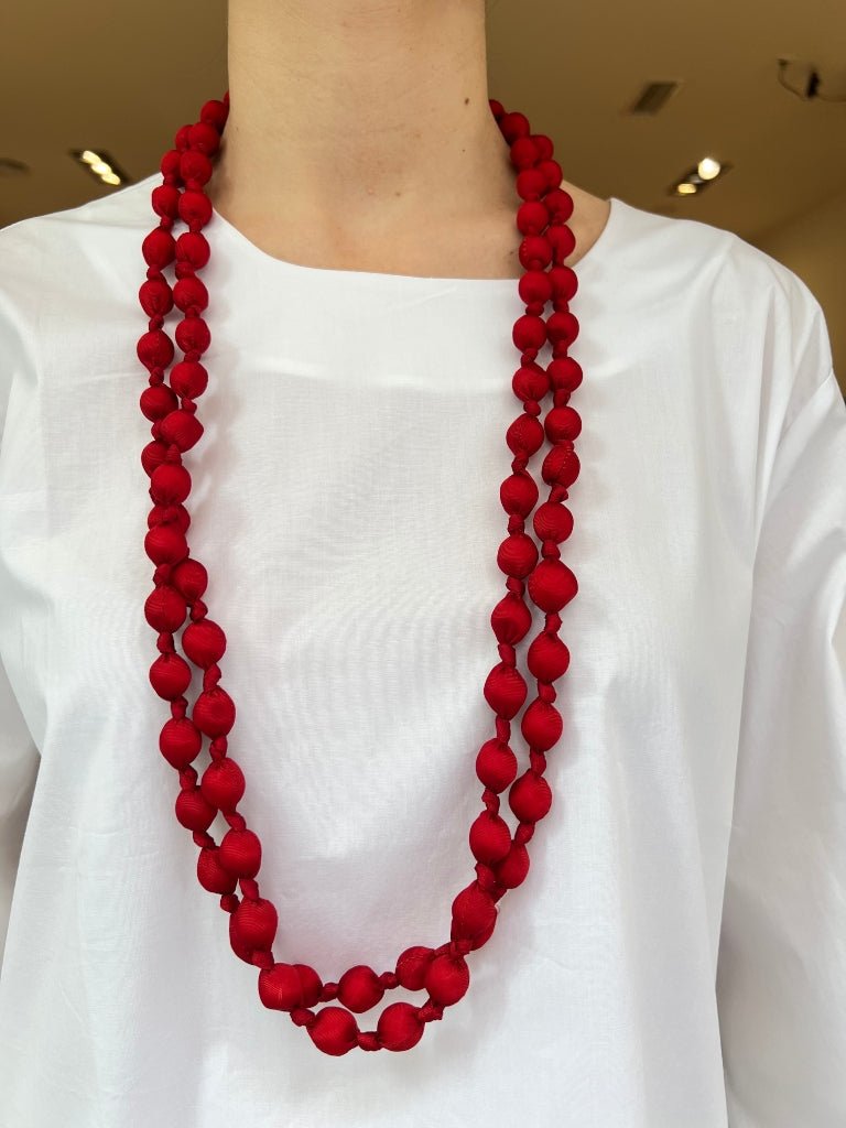 Necklace Il Baco Da Seta Red Silk Balls 10.2