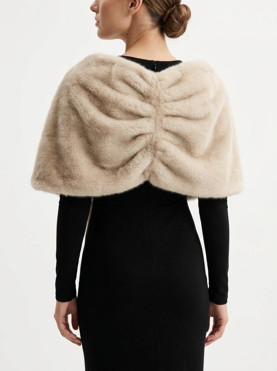 Estola Betta Corradi Mink Champiñon