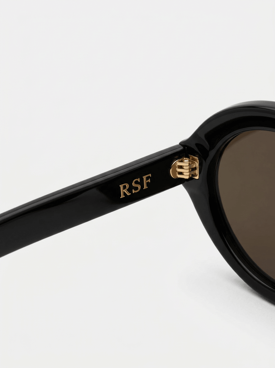 Lunettes de soleil Restro Super Future Cherry noires