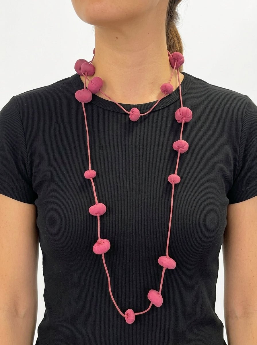 Collar Il Baco Da Seta Bolas De Seda Cocoon Berenjena