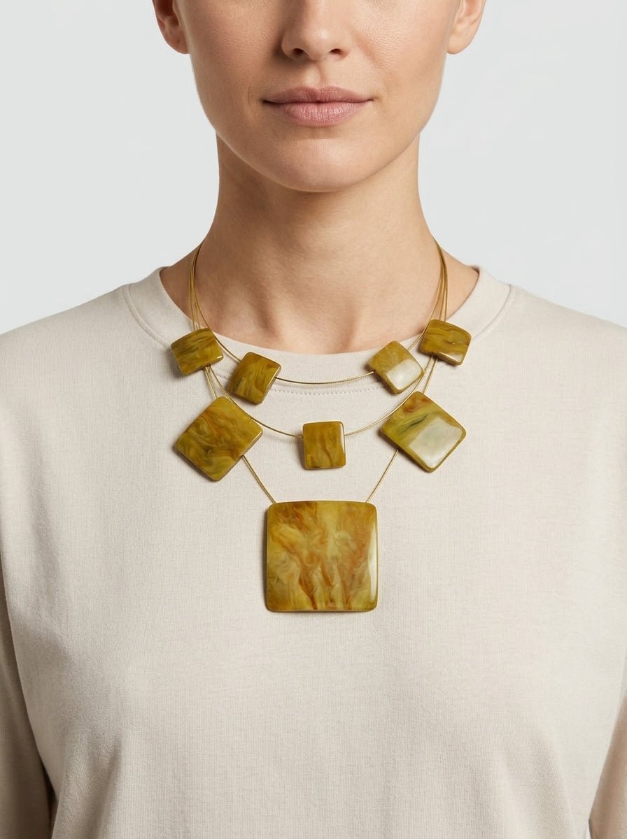 Collar Il Baco Da Seta Cuadrados Lima