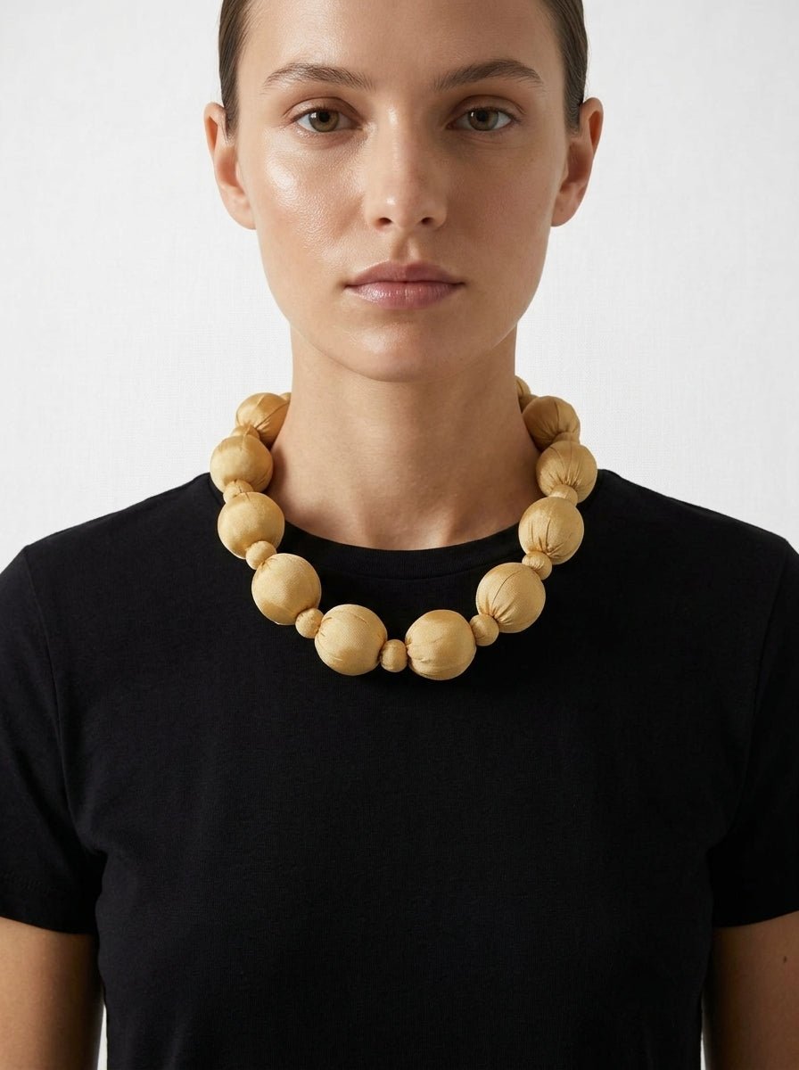 Collar Il Baco Da Seta Linh Beige