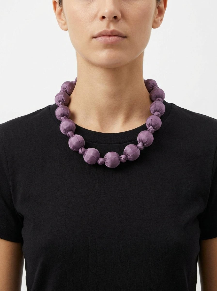 Collar Il Baco Da Seta Linh Malva Empolvado