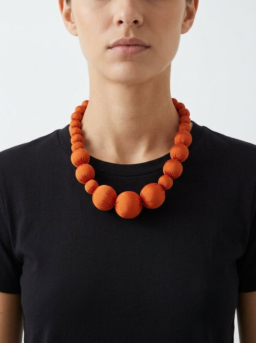 Collar Il Baco Da Seta Lonh Naranja