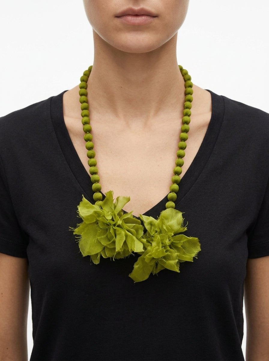 Collana Il Baco Da Seta Palline di seta Doan Flower Oliva