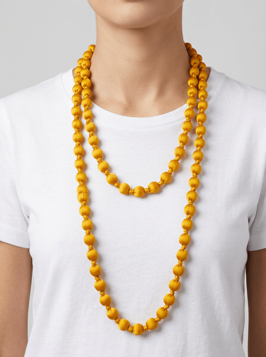 Collier Il Baco Da Seta Boules de soie moutarde