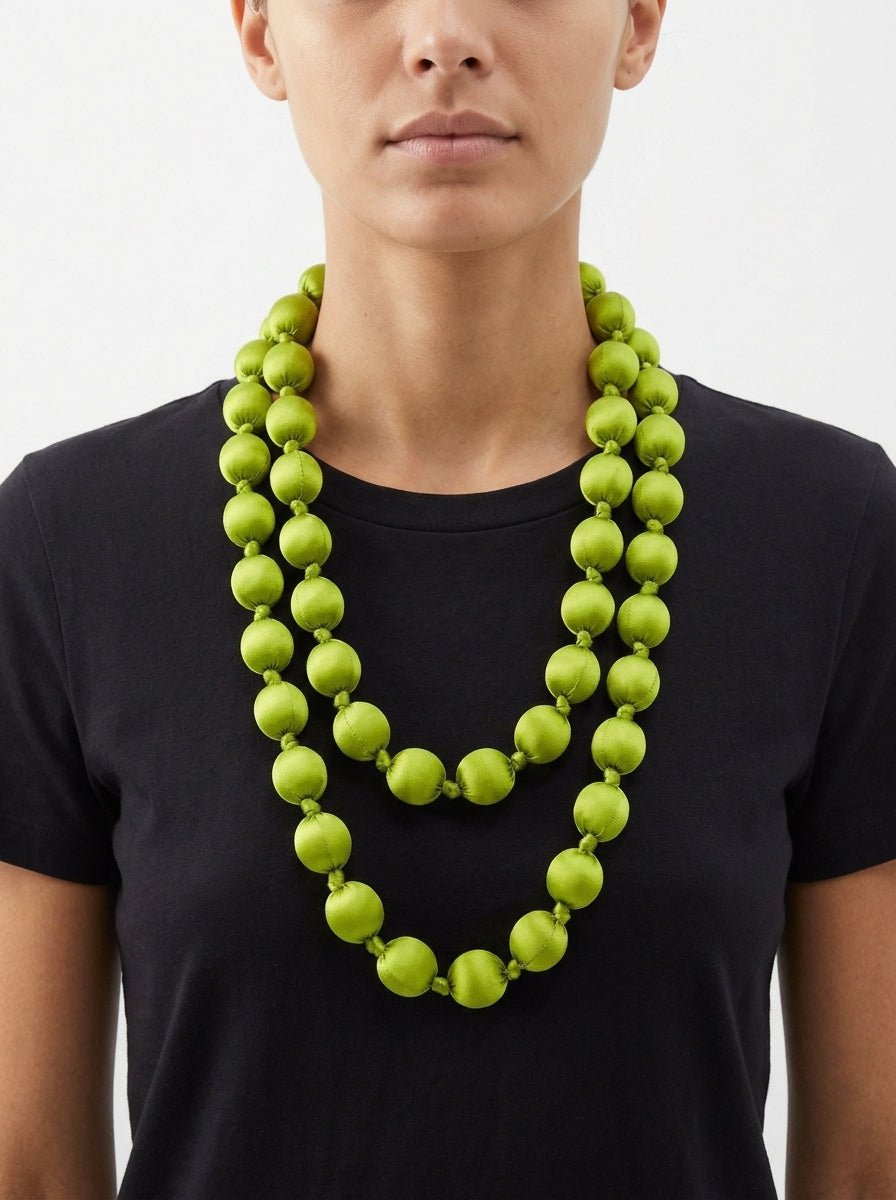 Collana il Baco Da Seta Maxi palline di seta pistacchio