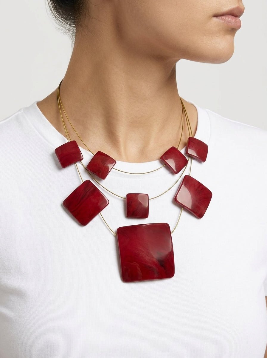 Collar Il Baco Da Seta Cuadrados Burdeos