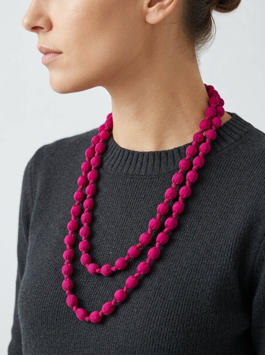 Collana Il Baco Da Seta Palline di seta bordeaux