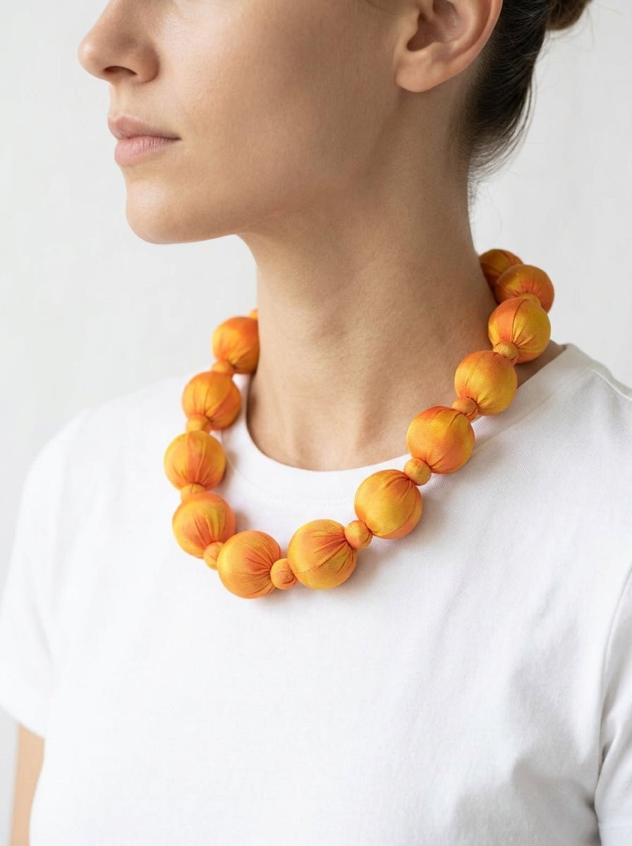 Collar Il Baco Da Seta Linh Mandarina