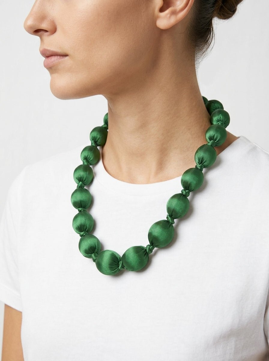 Collar Il Baco Da Seta Kon Verde Botella