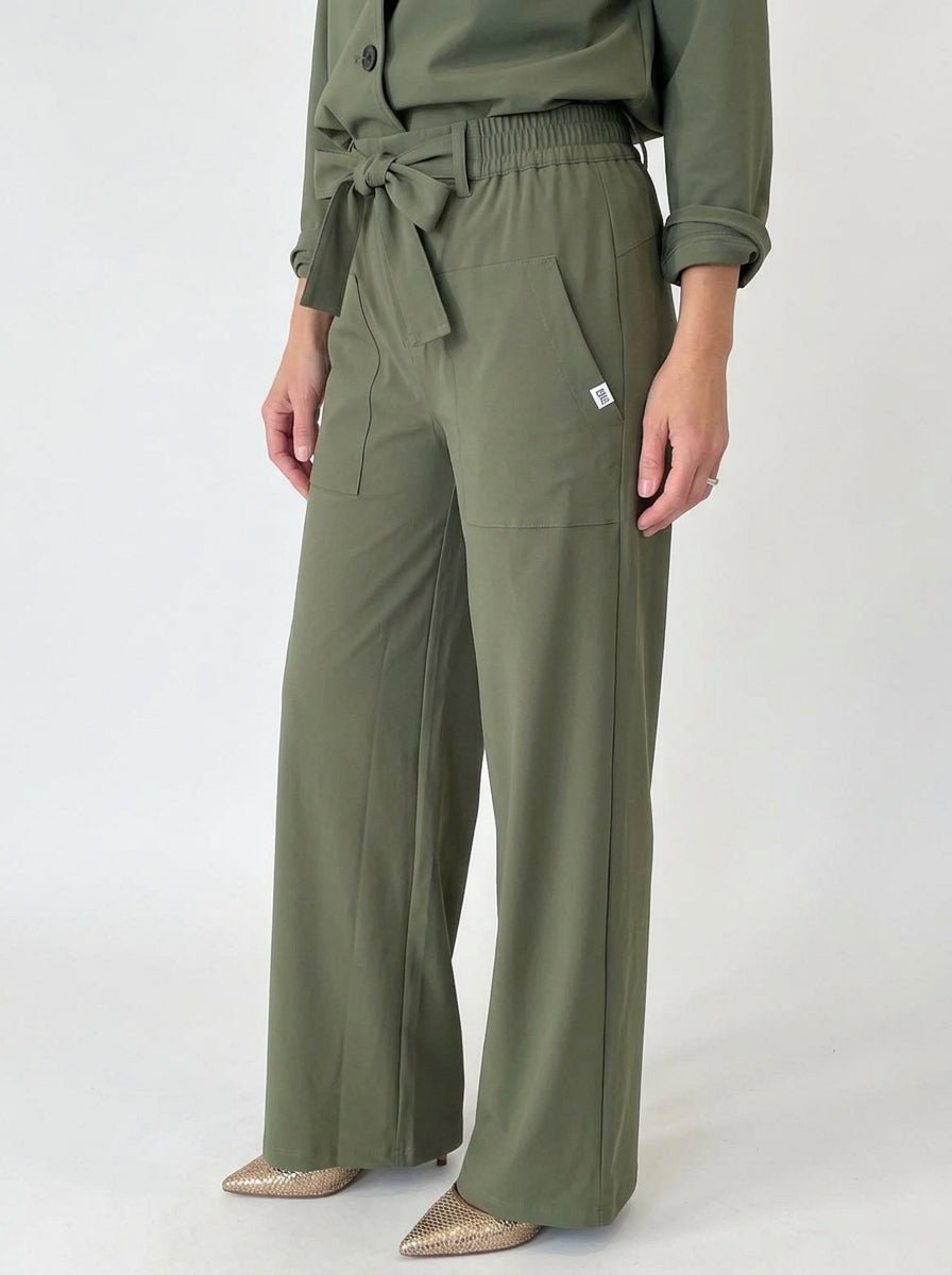 Pantalon Penn&Ink avec lien à la taille
