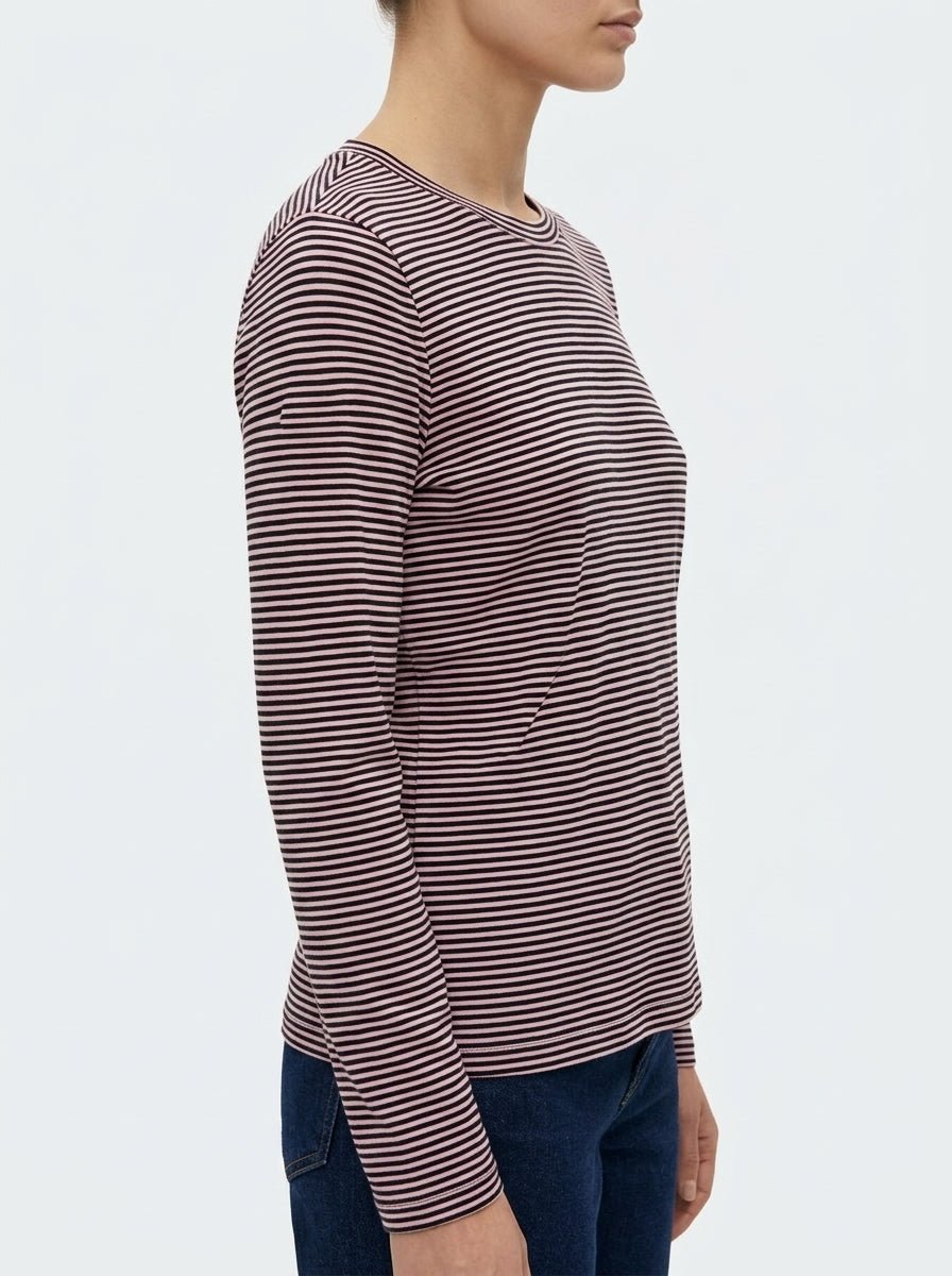Camiseta Universel Rayas Rosa
