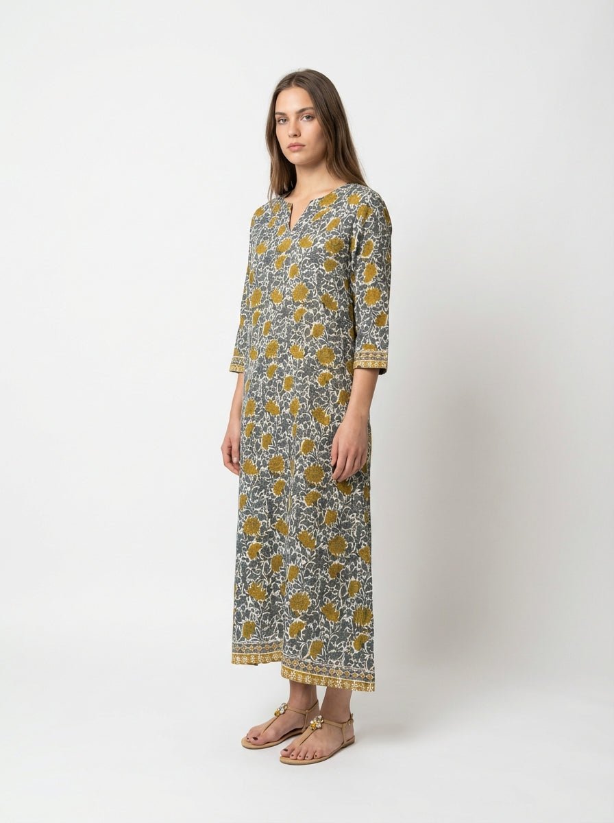 Vestido Mondo e Colori Estampado Flores Yarrow